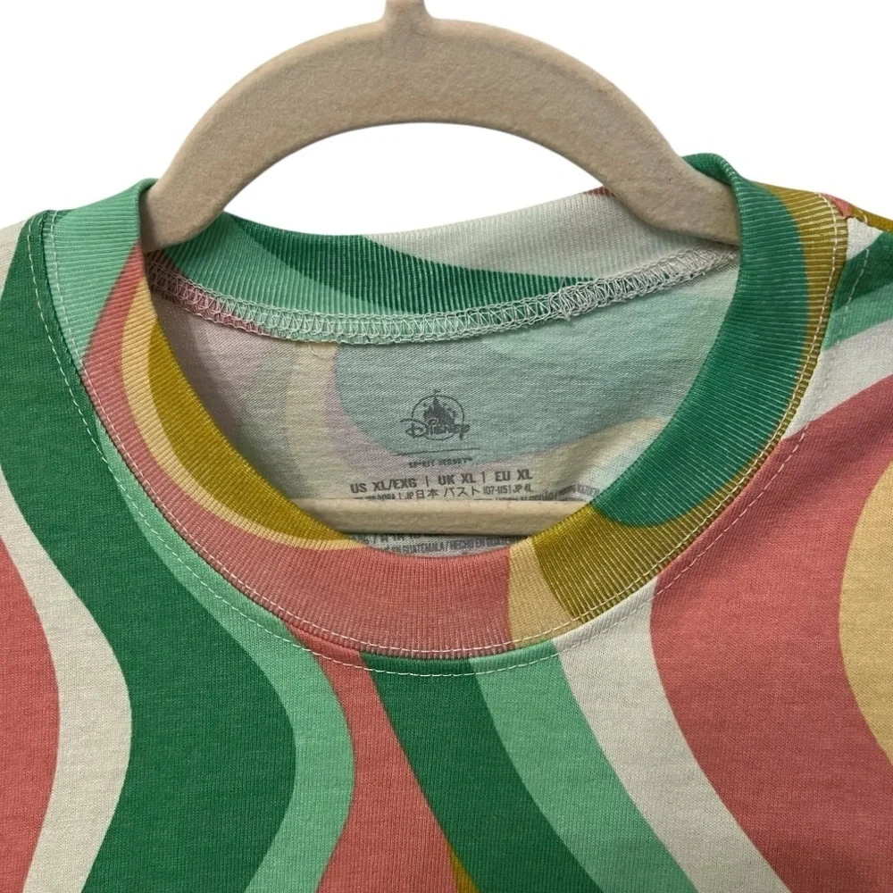 Walt Disney World Swirl Spirit Jersey Shirt Green Pink Size XL NWT Retro 70s